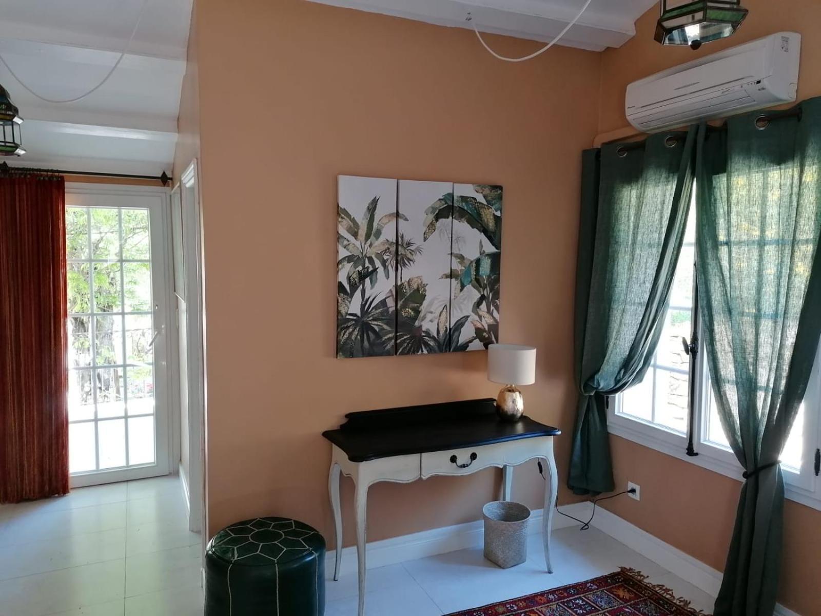 Mas Lei Bancau Bed & Breakfast Le Beausset
